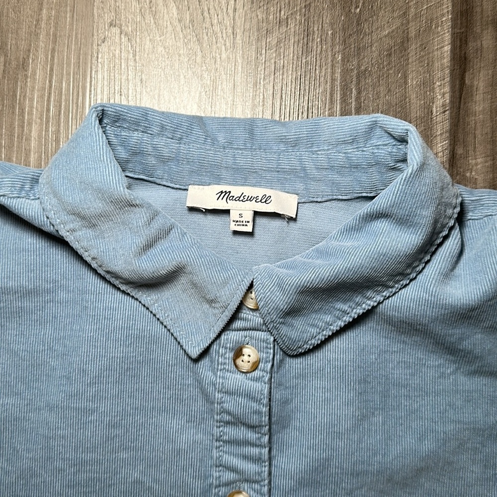 Madewell Corduroy Oversized Cropped Long Sleeve Button Down - Small - Picture 4 of 5
